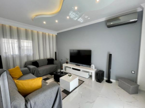Luxurious Modern Home in Kalamaria, Thessaloniki